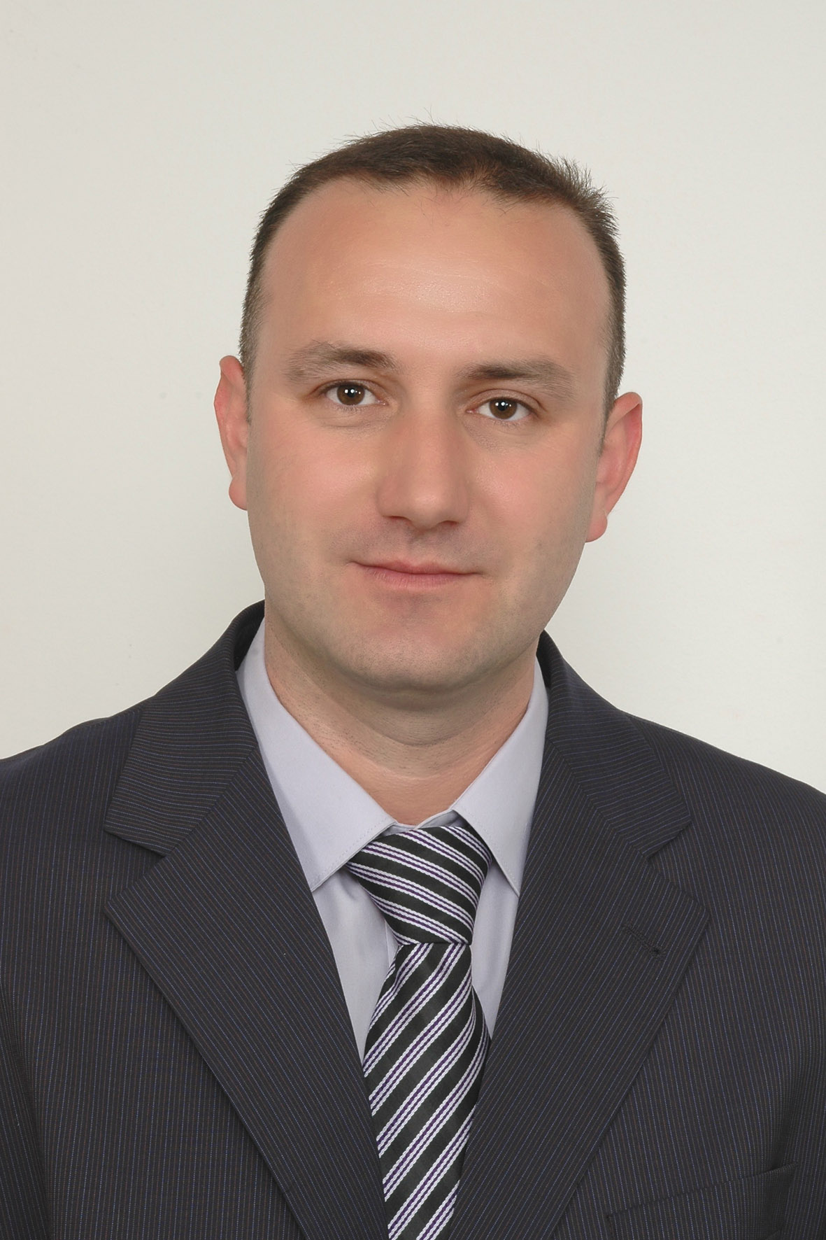 Dr. Ratko Pavlovic